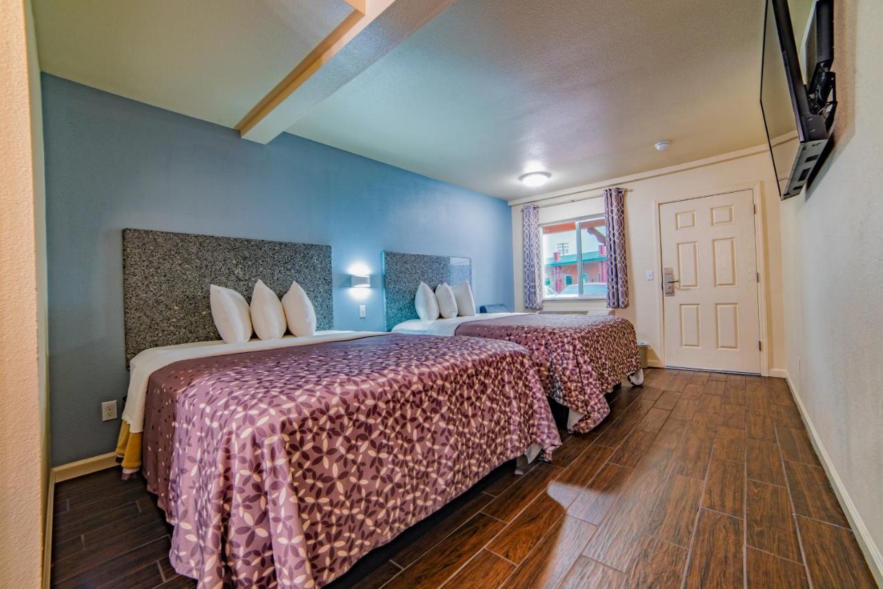 Turlock Inn ภายนอก รูปภาพ